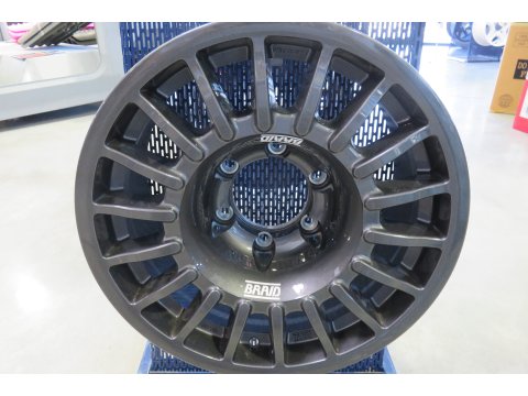 Jante Alu Braid Winrace Grise 7 5x17 6x114 3 ET15 D40 et R51