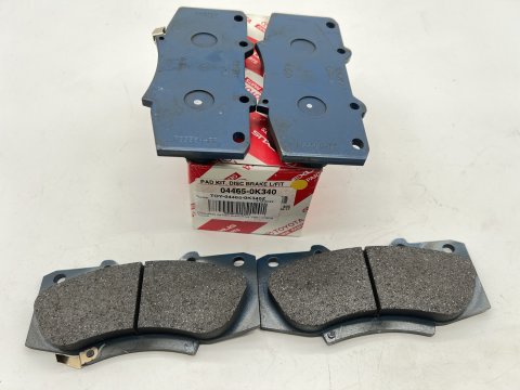 Plaquettes de frein avant Hilux Vigo - origine Toyota