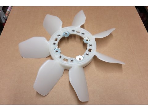 Hélice ventilateur radiateur Aisin pour KDJ9 KDJ12 KDJ15 KZJ7 KZJ9