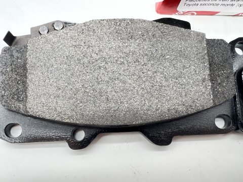 Plaquettes de frein avant Hilux Vigo - origine Toyota seconde monte (optifit)