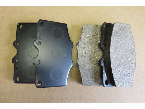 Plaquettes de frein avant Aisin pour BJ4 HJ6 BJ7 - qualité origine