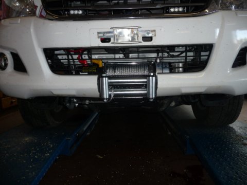 Platine de treuil intégrée au pare-chocs d'origine pour Toyota Hilux Vigo N4-Offroad