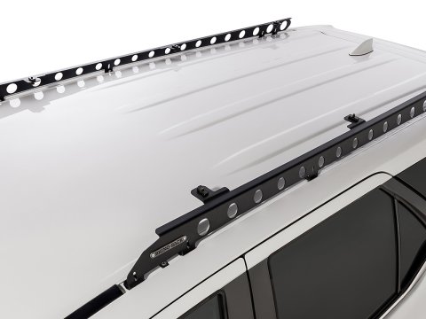 Rhino-Rack Backbone Mounting System - Toyota Fortuner Rhino Rack