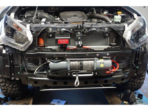 Platine de treuil intégrée au pare-chocs d'origine pour Isuzu D-Max 2012-2020