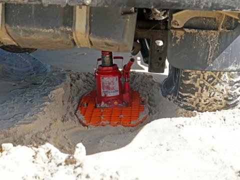Plaque à sable Maxtrax Jaxbase orange - Maxtrax rigide pour appui de cric