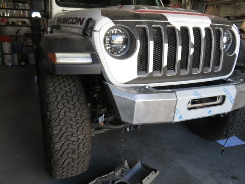 Pare-chocs avant acier Wrangler JL platine treuil intégrée banane courte N4-Offroad