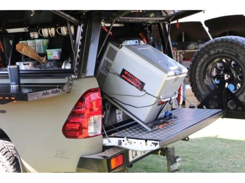 Plateau coulissant basculant pour réfrigérateur 80L Alu-Cab