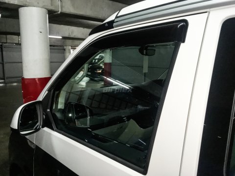 Jeu de 2 déflecteurs de vitre avant pour VW Transporter T5 T6 T6.1 - montage collé