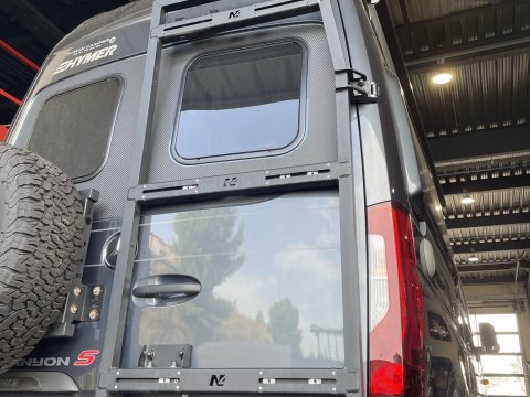 Porte tout en aluminium sur porte arrière droite pour Mercedes Sprinter W907 N4-Offroad