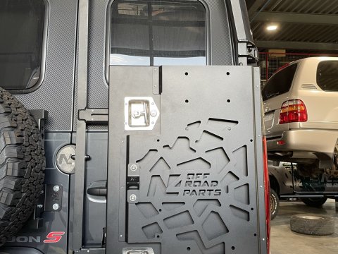 Coffre en aluminium pour le porte tout N4-PR3000 sur Mercedes Sprinter W907 N4-Offroad