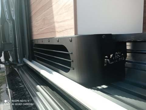 Rangement sous plancher Mercedes Sprinter Hymer grand canyon S N4-Offroad