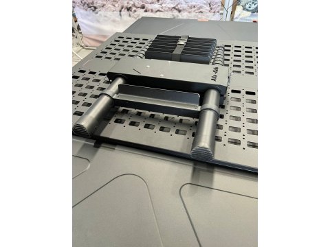 Support d'échelle télescopique plaque Molle sur tente de toit LT-50 Lightweight Alu-Cab