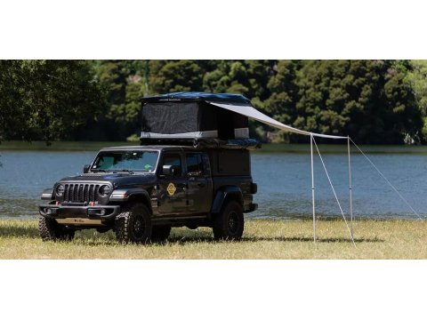 Store lateral James Baroud 170x240 gamme Frontier pour tente de toit Odyssey