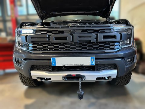 Platine de treuil intégrée pare-chocs d'origine Ford Ranger T9 et Raptor 2023+ N4-Offroad