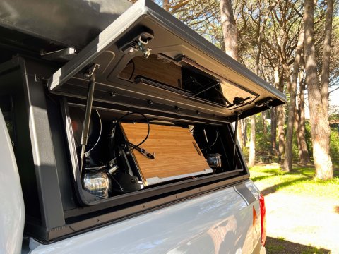 Ensemble de cuisine complet 1250mm avec compartiments latéral pour hardtop Contour Alu-Cab
