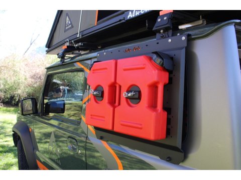 Plaque extérieure Molle coté droit ou gauche Suzuki Jimny Alu-Cab