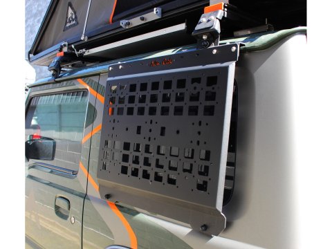 Plaque extérieure Molle coté droit ou gauche Suzuki Jimny Alu-Cab