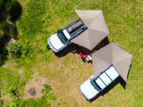 Auvent latéral Batwing 2.5m 270° coté droit Rhino Rack