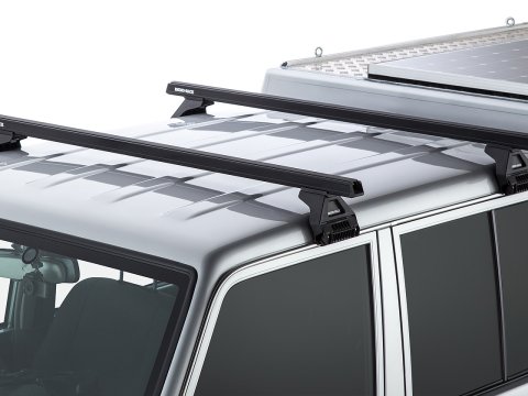 Kit 2 barres de toit noire Heavy Duty 1500mm avec pieds RL150