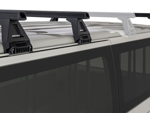 Kit 3 barres de toit noire Heavy Duty 1500mm avec pieds RL150 Toyota Hiace Gen IV H10 1989-2005