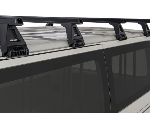 Kit 4 barres de toit noire Heavy Duty 1500mm avec pieds RL150 Toyota Hiace Gen IV/V
