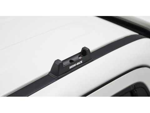 Kit 2 barres de toit noire 1650mm Heavy Duty avec pieds RLT600 Ditch Mount Iveco Daily H1 3520 WB 2015-
