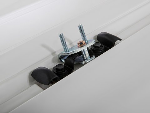 Kit 3 barres de toit noire 1650mm Heavy Duty avec pieds RCH Toyota Hiace Gen VI 2019-