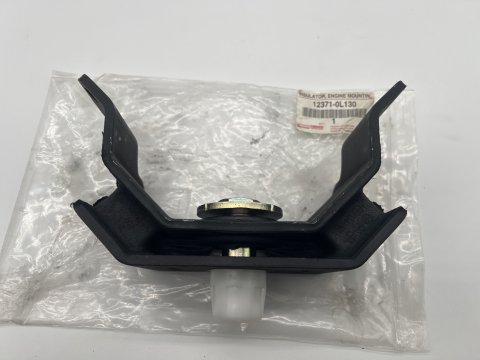 Silent bloc support moteur côté boite de vitesses automatique Hilux Vigo