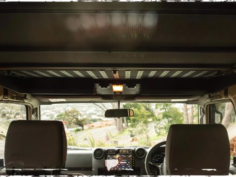 Toit relevable noir Alu-Cab Hercules G2 Land Cruiser 75 78