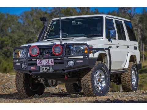 Deluxe Winch bar ARB Toyota LC70 76/78/79 >07 ac elarg.