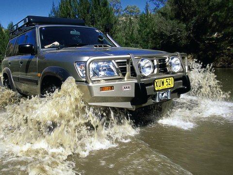 Pare chocs Winch Bar Patrol Y61 avant 05