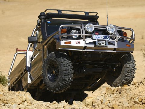 Pare chocs Winch Bar HZJ7 BJ7