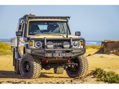 Pare-chocs avant acier ARB Summit MKII Bullbar Toyota Land Cruiser HZJ7 GRJ7 2025+