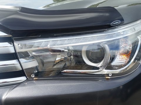 PROTECTION PHARE HILUX REVO LEDS