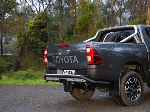 SUMMIT RAW REAR BUMPER 20ON HILUX OE TOWBAR/SENSORS