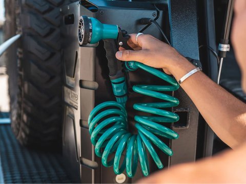 Support de Jerry Can 22L verrouillable Ontap noir