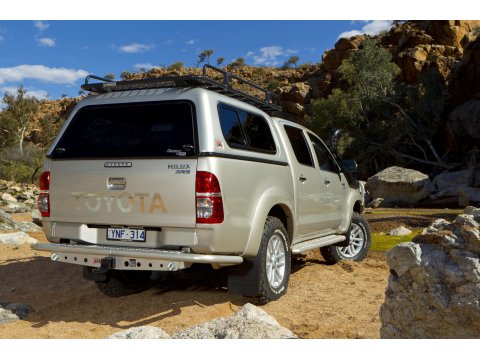 Hard top ARB Classic Smooth avec vitres latérales coulissantes pour Toyota Hilux Vigo Double Cab A-Deck 2005-2015