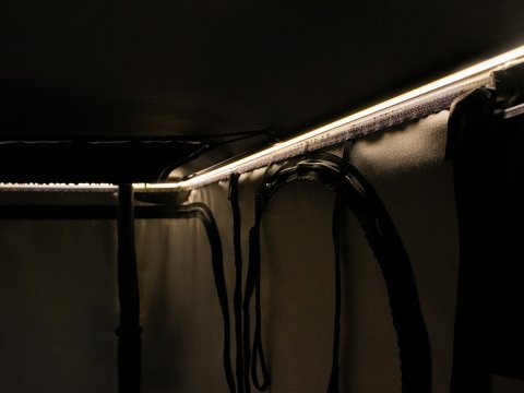 Kit éclairage intérieur à leds James Baroud pour tente de toit gamme Frontier M