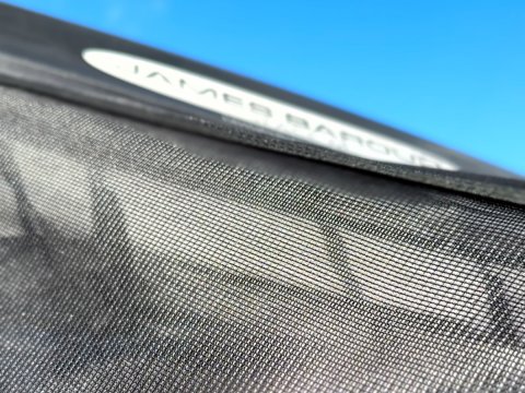 Avancée protection pluie et soleil James Baroud pour tente de toit Odyssey M et L