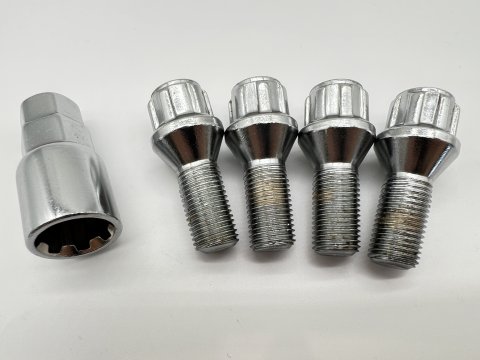 Lot de 4 goujons de roue antivol chromés 14x150 - Cône 60°