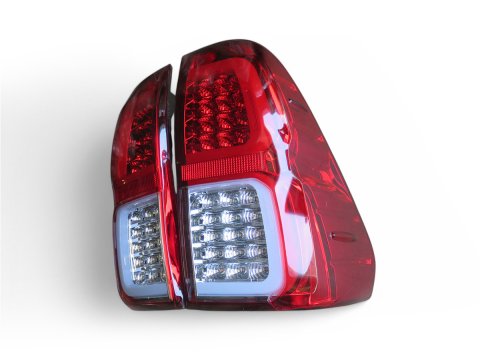 Paire de feux arrières à leds Hilux Revo - design origine avec leds