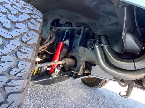 Tubulures intercooler en Inox Tecinox pour HDJ100 - dans le passage de roue avant droit