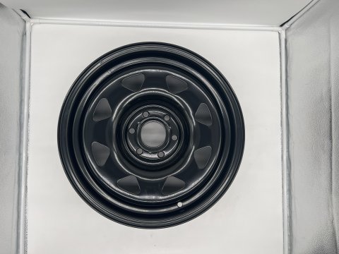 Jante acier Triangular noire 7x16 6x114.3 Nissan Navara D40 D23
