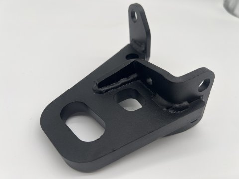 Anneau de remorquage avant droit pour Mercedes Sprinter W906 W907 N4-Offroad