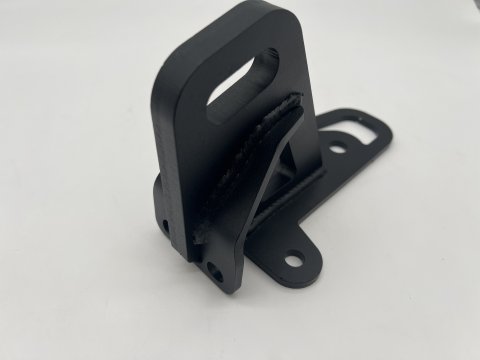 Anneau de remorquage renforcé avant gauche pour Mercedes Sprinter W906 W907 N4-Offroad