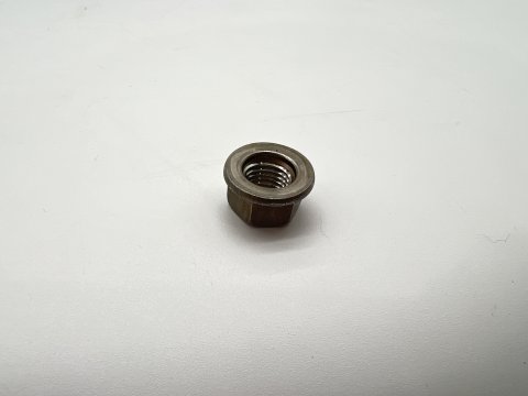 Ecrou de goujon prisonnier turbo HDJ80 24s HDJ100