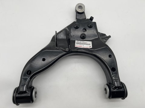 Triangle de suspension inférieur avant droit Land Cruiser KZJ9 KDJ9