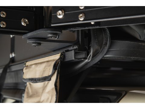 Auvent autoportant latéral Batwing 2.2m 270° coté droit Rhino Rack