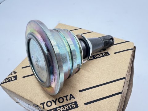 Rotule supérieure de triangle pour Toyota Hilux Vigo Revo