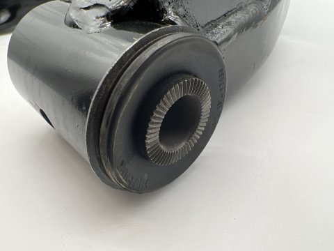 Triangle inférieur de suspension avant droit Land Cruiser HDJ100